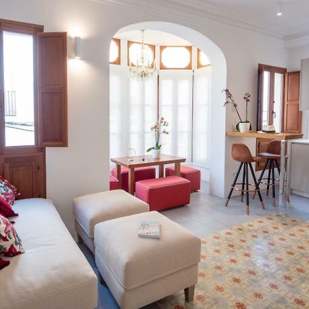 Es Palauet Brandnew One Suite Apartment In Ibiza Center מראה חיצוני תמונה