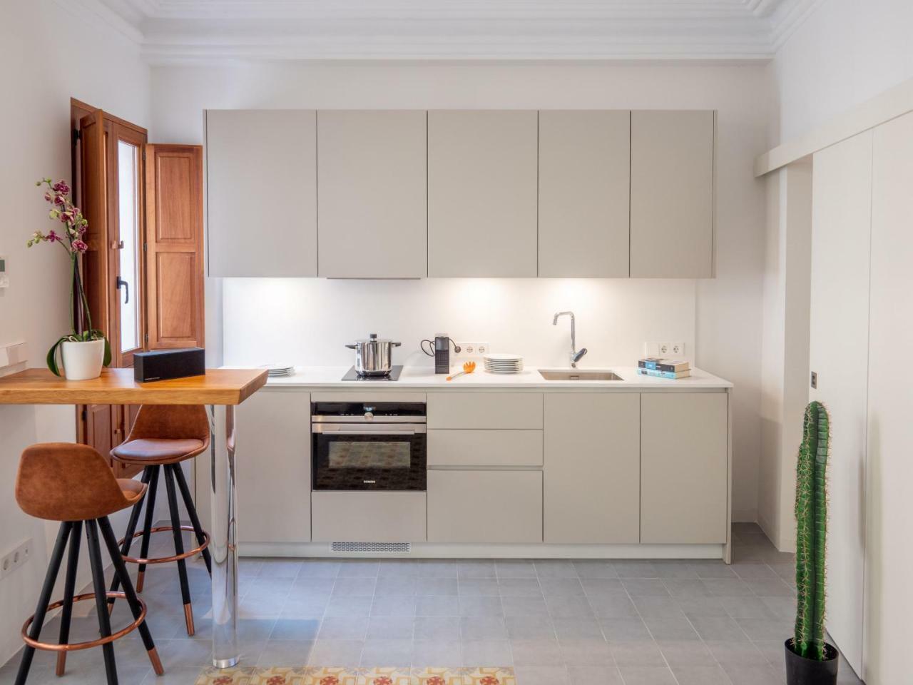 Es Palauet Brandnew One Suite Apartment In Ibiza Center מראה חיצוני תמונה